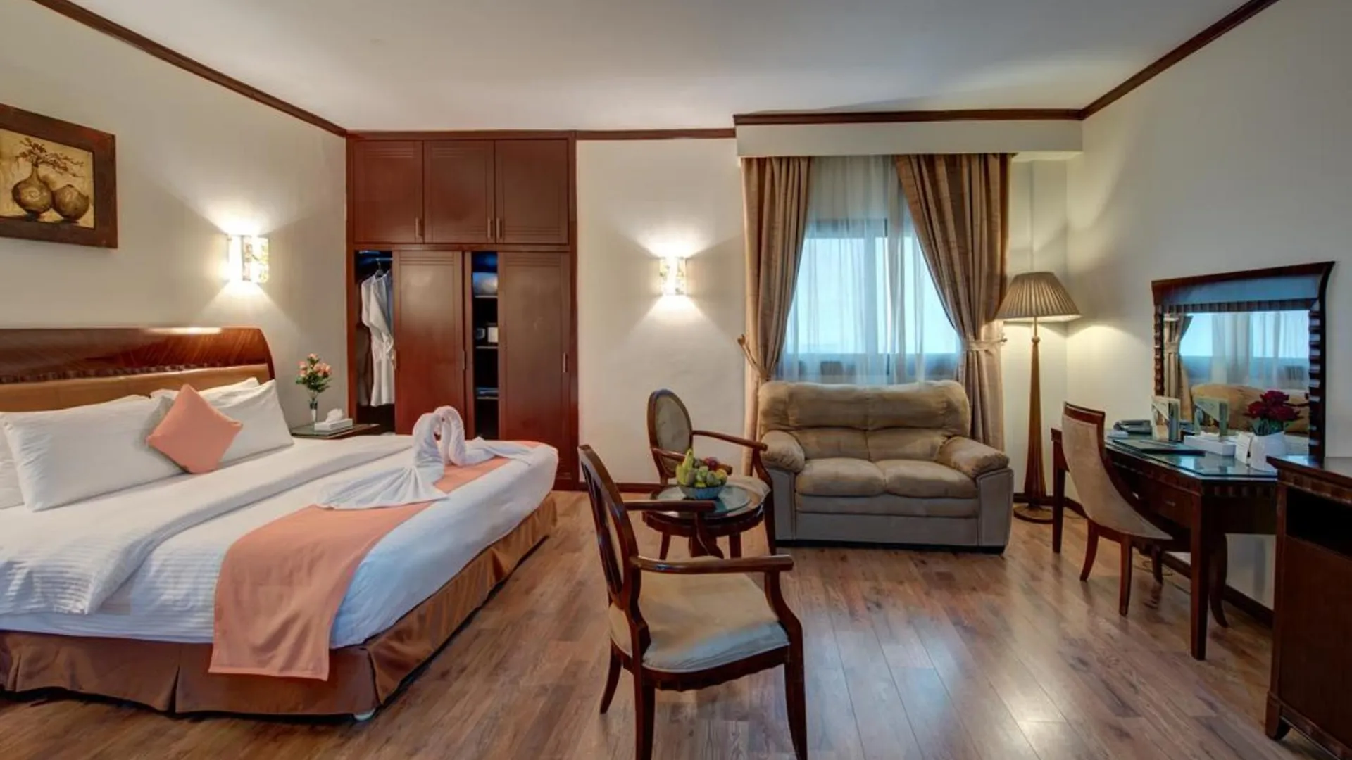 Appart hôtel Sharjah Royal Tulip Hotel Apartments توليب رويال الشارقة