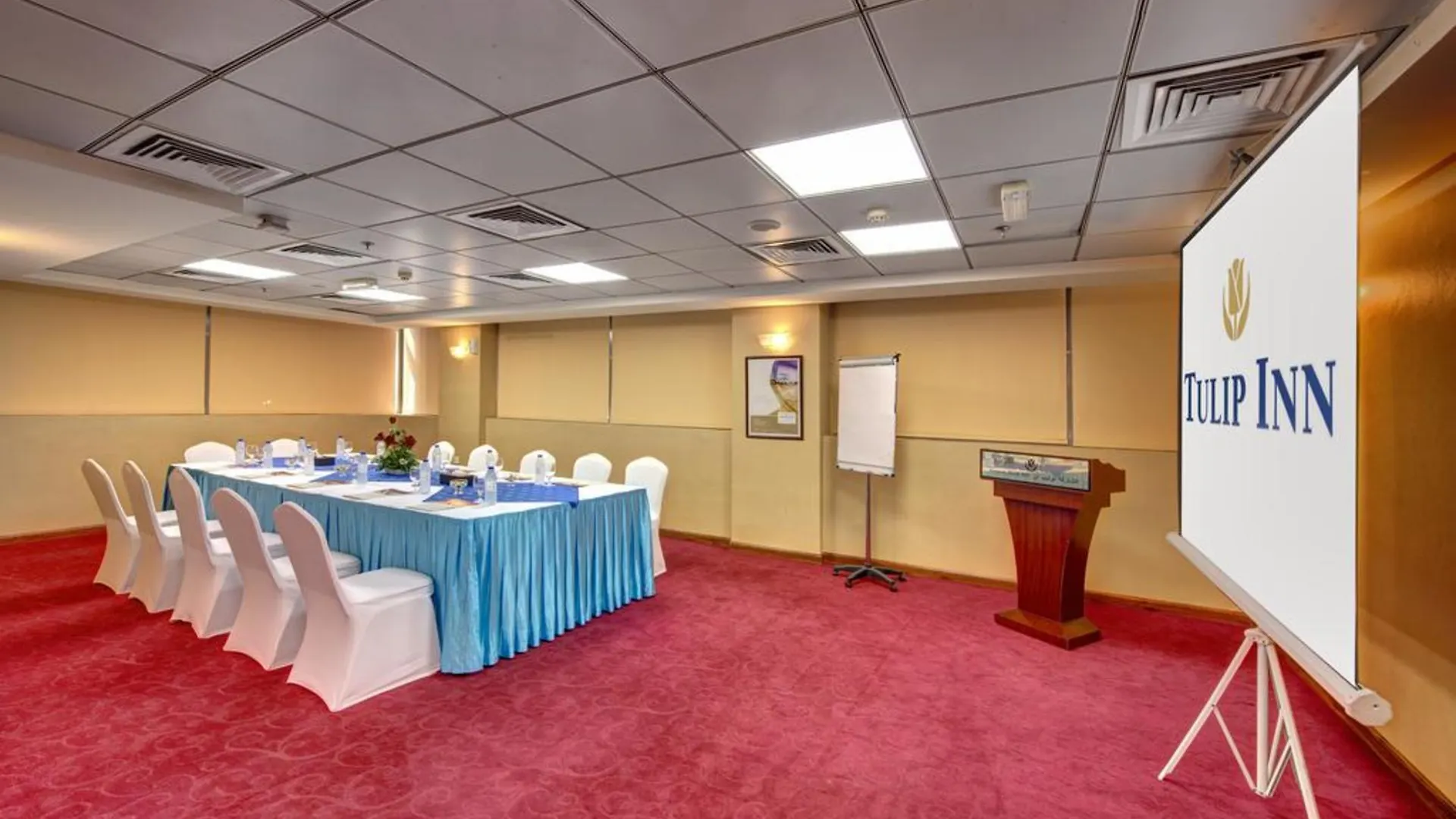 Royal Tulip Sharjah Hotel Apartments الشارقة رويال توليب 4*,