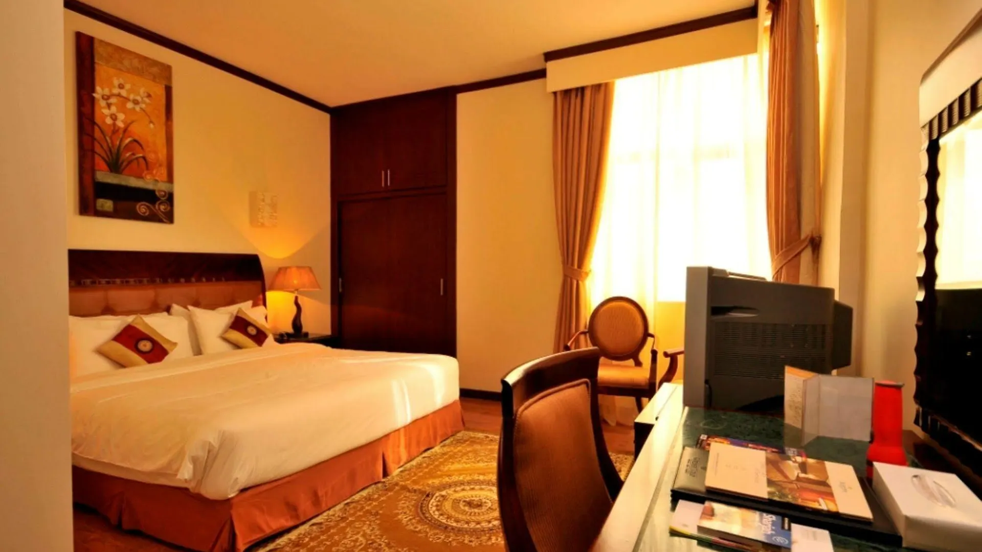 Royal Tulip Sharjah Hotel Apartments الشارقة رويال توليب 4*,  الإمارات العربية المتحدة